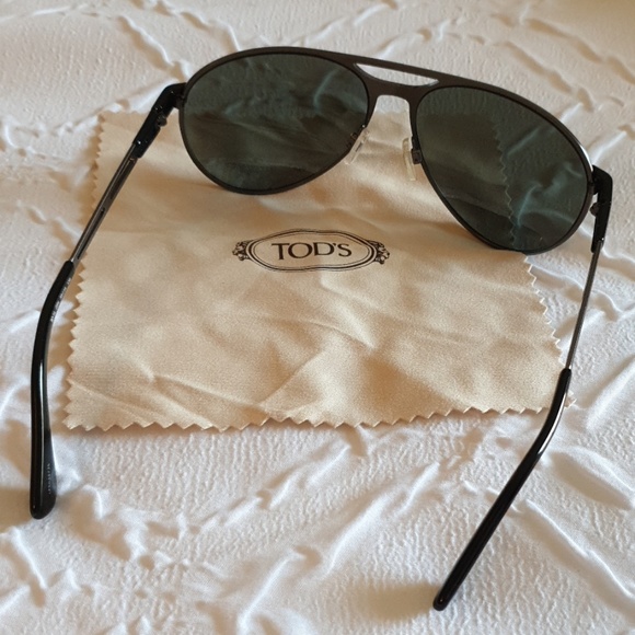 TOD'S Womens Sunglasses - Picture 3 of 8